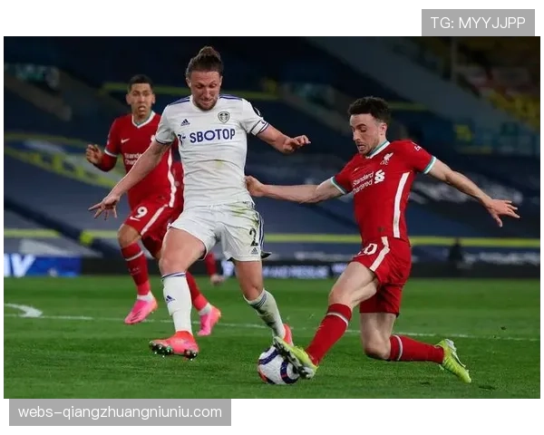 利兹联对阵水晶宫,法尔克主场战术部署成焦点 利兹联对阵水晶宫,法尔克主场战术部署成焦点